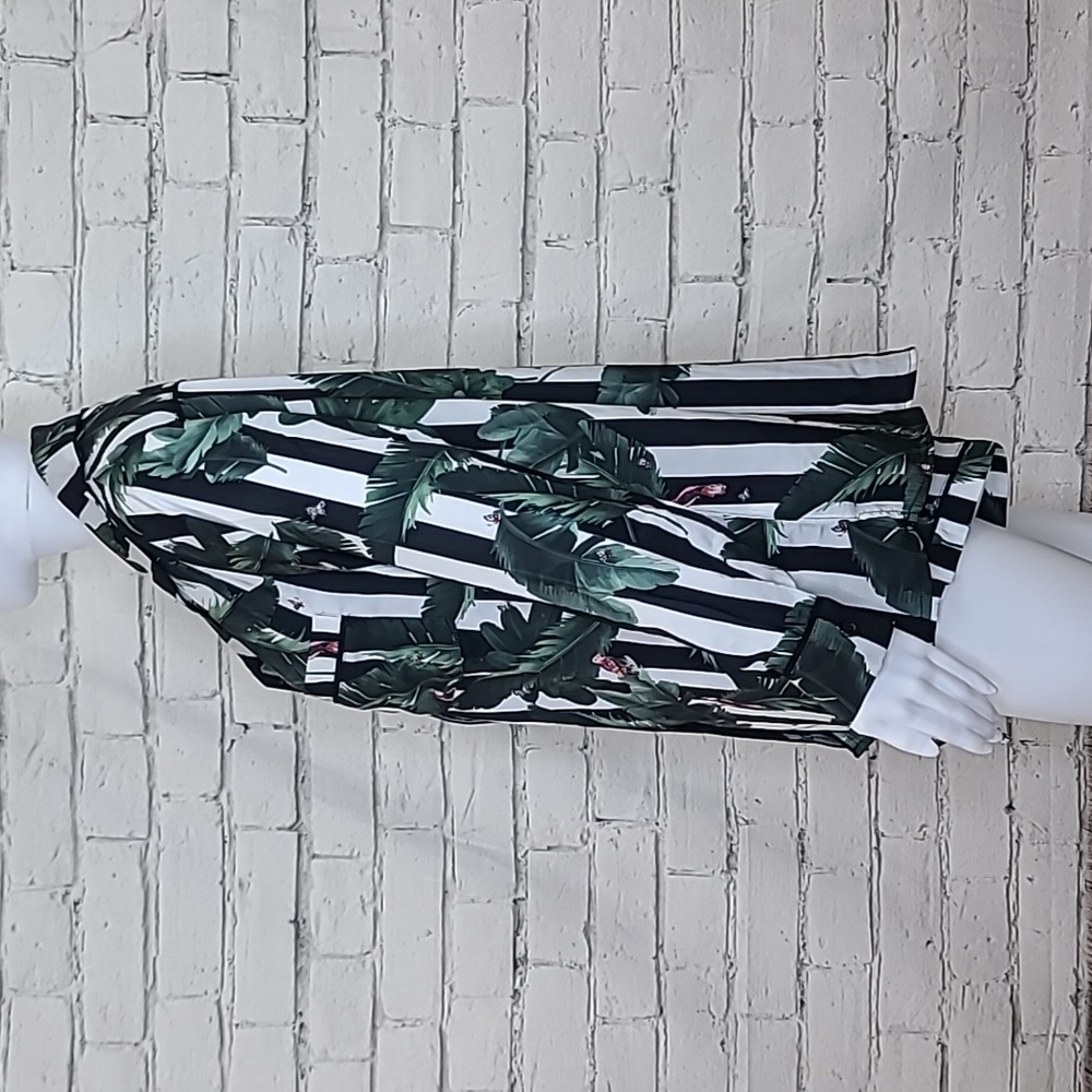 Revolve Plush Silky Stripe Jungle Pajama Set - NVR WORN - Picture 4 of 16